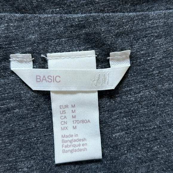 H&M Bodycon Midi skirt Size Medium - Picture 2 of 3